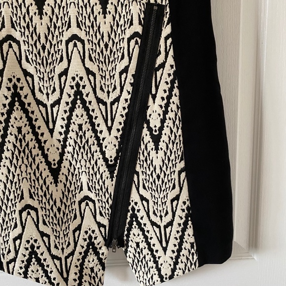 Desigual dress w/ embroidery+asymmetrical slit zip - Picture 4 of 4